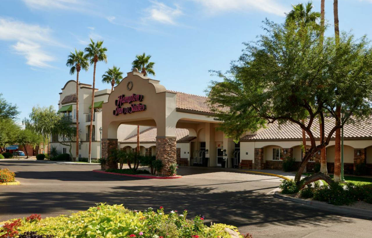 Hampton Inn & Suites Phoenix/Scottsdale Exterior photo